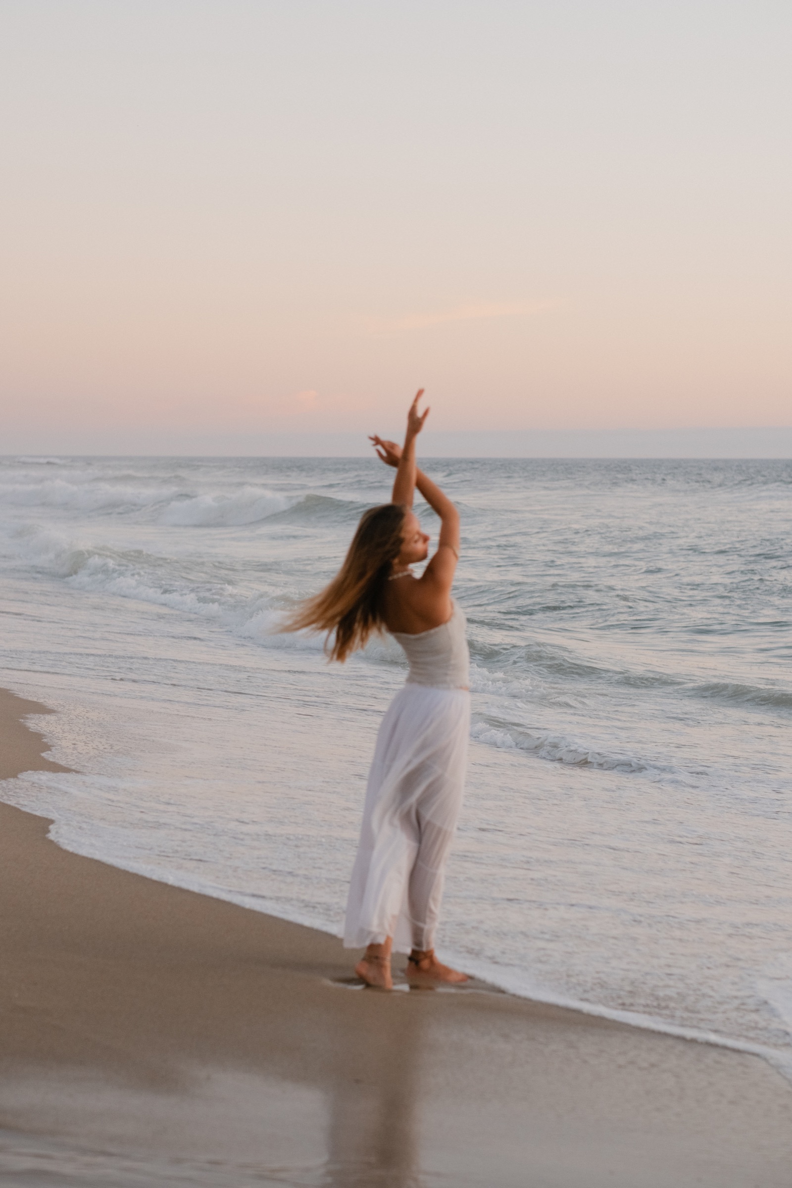 Amelia at dusk in São Julião