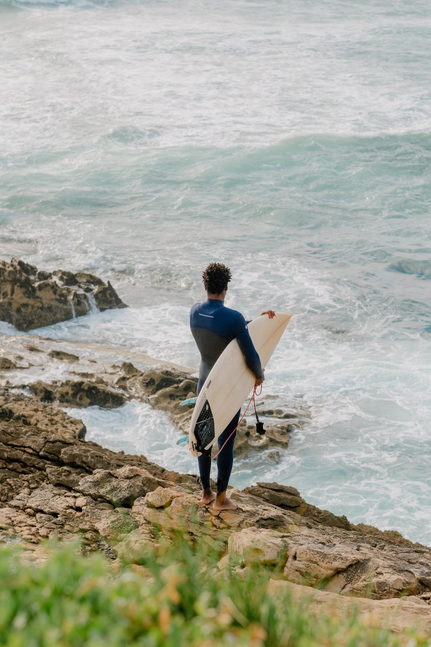 Surfer making his way down to the water