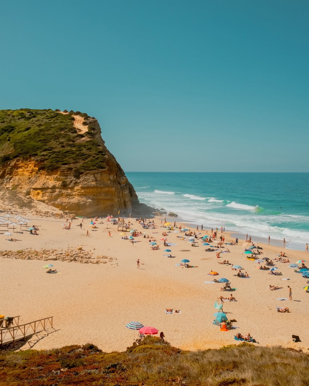 Bright and Sunny preset beach example