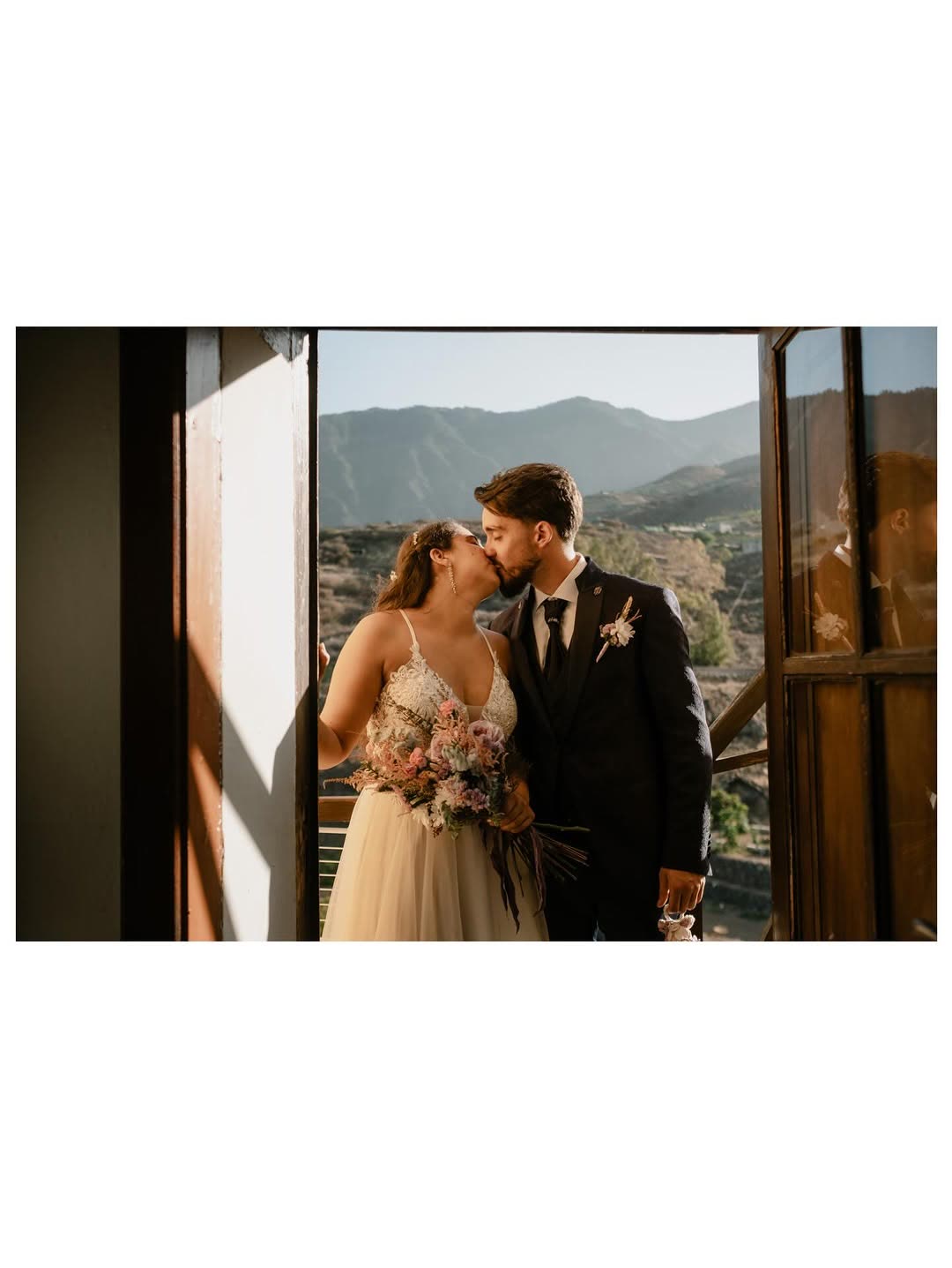 Weddings, couples and love stories photograph by Suso Garcia